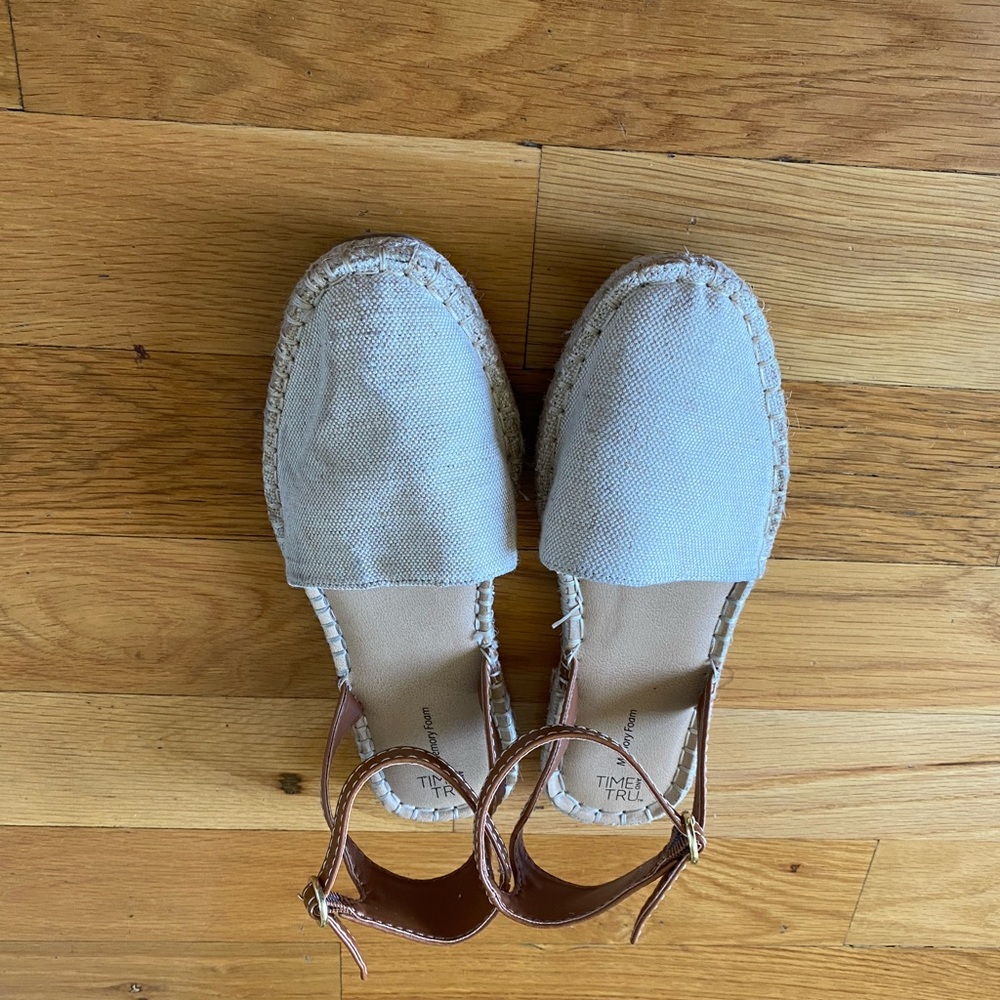 Espadrilles brand new